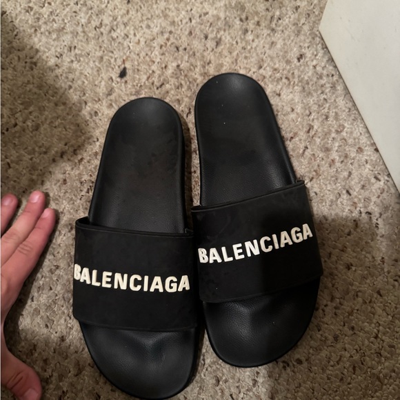 Balenciaga Black Slides - Picture 1 of 3